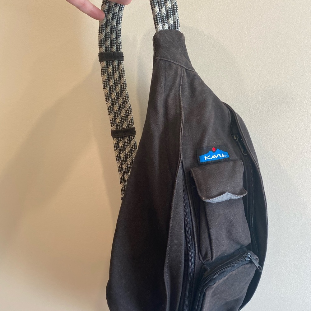 Black Kavu bag